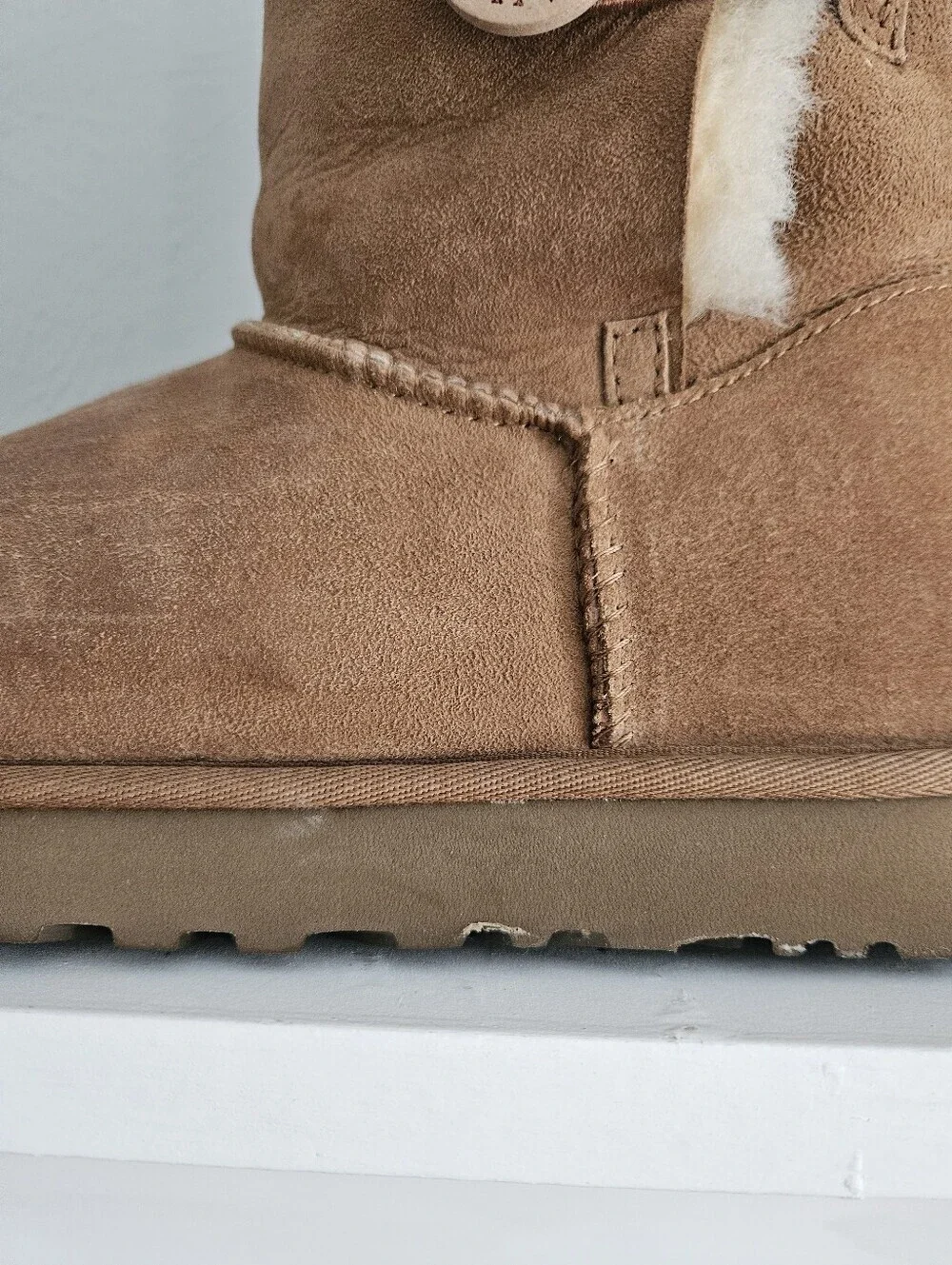 NWOT UGG Bailey Button Boots- Chestnut